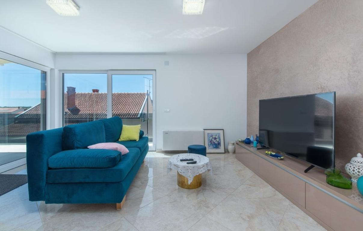 Modern Apartments With Shared Pool Near The Sea Pola Esterno foto